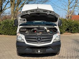 MERCEDES-BENZ Sprinter 314 BlueTEC 9Sitze Motor baut Druck auf