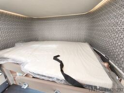 WEINSBERG X-Cursion CUV 500 MQ mit slideBett,4 personen