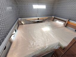 WEINSBERG X-Cursion CUV 500 MQ mit slideBett,4 personen