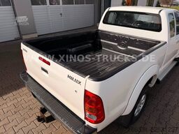 TOYOTA Hilux Extra Cab Life 4x4