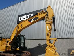 Caterpillar 320FL