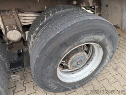 MERCEDES-BENZ ACTROS 4144 8x6 Euro 5 Kipper mit Bordmatik