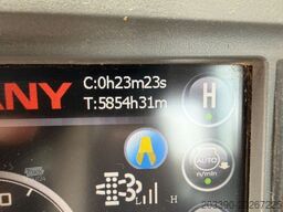 SANY SY215C / 2015 BJ / 5.854 H / MS21 / 1. Hand