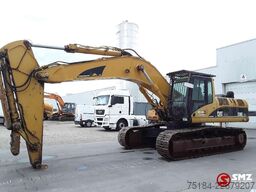 Caterpillar 330 C L   manual pump