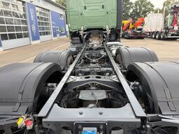 MERCEDES-BENZ 2551 6x2 Fahrgestell Euro 6e