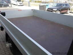 iveco Daily 2,3d Pritsche KLIMATR/LED/AHK/KAM/ACC/ALU