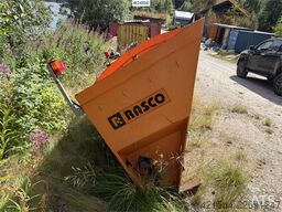 Rasco TRP sand spreader with a control panel