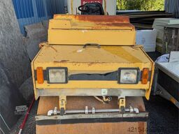 Caterpillar CB-214B Vibratory Roller