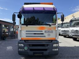 MAN TGA 18.360 / Steyr 18S36 Rotes Kreuz