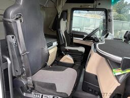 MAN TGX 18.460 XXL,ADR/VLG,APK:01/2027,2xtank