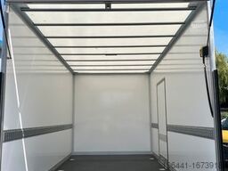 MERCEDES-BENZ Sprinter 317 Kofferaufbau LBW/Navi