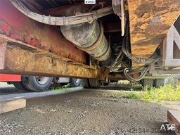 HRD Crane semitrailer.