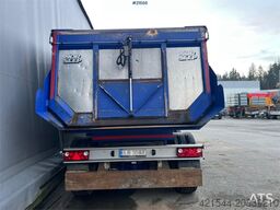 Langendorf 3 axle asphalt semi w/ Hydraulic canopy