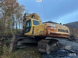 Komatsu PC240LC excavator. WATCH VIDEO.