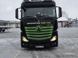 Mercedes-Benz Actros 1851