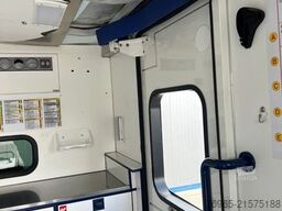 MERCEDES-BENZ Sprinter 519 KRANKENWAGEN AUTOMATIK KLIMA LED
