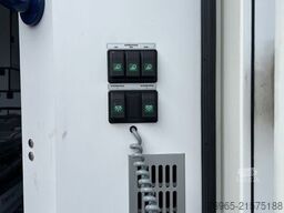 MERCEDES-BENZ Sprinter 519 KRANKENWAGEN AUTOMATIK KLIMA LED