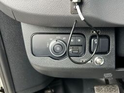 MERCEDES-BENZ Sprinter 519 KRANKENWAGEN AUTOMATIK KLIMA LED