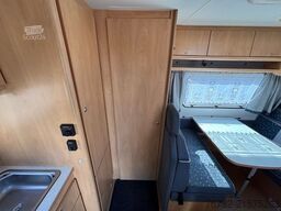 BÜRSTNER A-532 Active Markise Fahrradträger elektr.