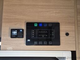 CHAUSSON 660 Titanium Line *MJ26*Arctic*Solar*165PS*Auto