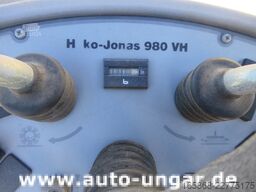 Hako Jonas 980VH Benzin Parkplatzkehrmaschine