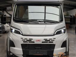 LMC Cruiser 740 EL Auto 18 360W Solar Lithium LED