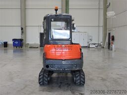 KUBOTA KX71-3