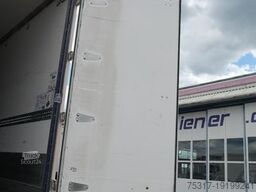  EKERI T3-A /SEITLICHE TÜREN /FALTWAND 2700 mm