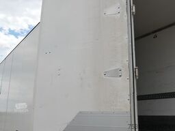 EKERI T3-A /SEITLICHE TÜREN /FALTWAND 2700 mm