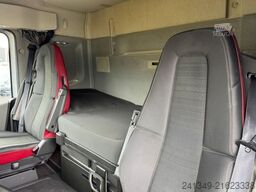 VOLVO FH-460 6x2 Thermoking UT-1200