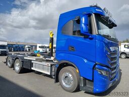 Iveco X-Way AS 28 X 58 YPS ON Hyva Titan 20-57