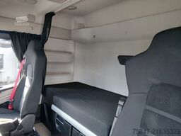 Iveco X-Way AS 28 X 58 YPS ON Hyva Titan 20-57