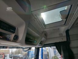 Iveco X-Way AS 28 X 58 YPS ON Hyva Titan 20-57