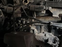 Renault KERAX 340 (POMPE MANUELLE / MANUAL PUMP / STEEL...