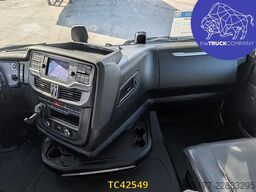 Iveco S-Way 420