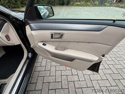 MERCEDES-BENZ E 300 BlueTEC HYBRID Navi Leder PDC LED EURO 5