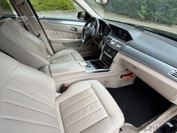 MERCEDES-BENZ E 300 BlueTEC HYBRID Navi Leder PDC LED EURO 5