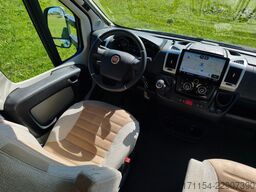 LAIKA Ecovip 329, Längsbetten/Hubbett