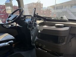 Volvo Trucks FH Electric 6x4 / Swiss-Vehicle