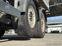 Volvo Trucks FH Electric 6x4 / Swiss-Vehicle