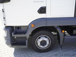 MAN TGL 8.190 4×2 / sleeper cab / 80 tho. km
