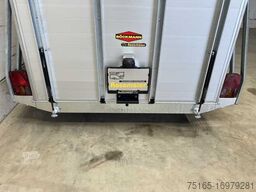 Böckmann Champion Esprit Eco Pferdeanhänger