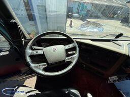 Volvo FMX 500 8x4 Naafreductie, Dynamic steering