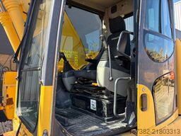Komatsu PC228USLC-8
