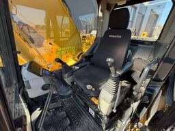Komatsu PC228USLC-8