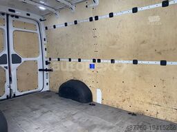 VOLKSWAGEN Crafter 35 Automatik *KAMERA+NAVI+KLIMA* (0819)