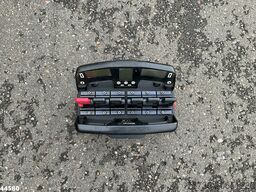 Volvo FH 520 8x4 Euro 5 Hiab 24 Tonmeter laadkraan + ...