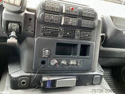 Iveco AD260T41 6x4 HMF 16 Tonmeter Z-kraan