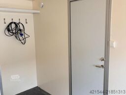 Arnpro dining cabin