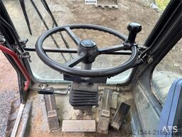 Atlas 1304 w/ 1 backhoe bucket Low Hours!